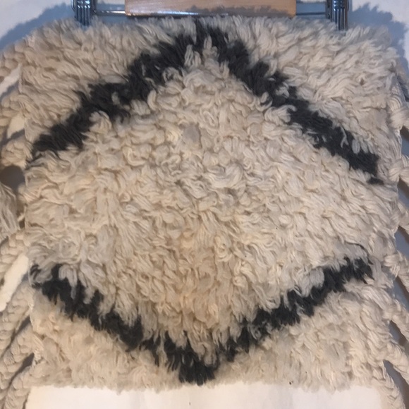 Mini Shag Carpet Rug - Picture 4 of 6
